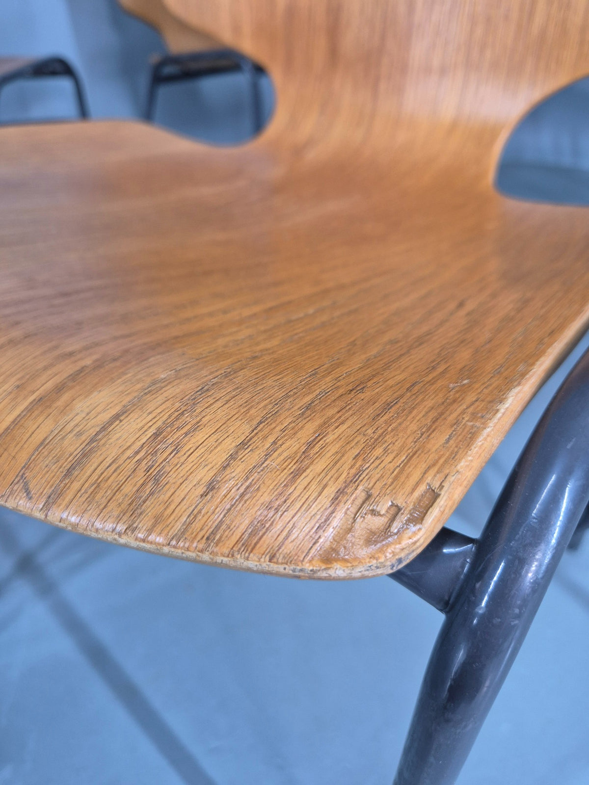 11 Vintage Stacking Chairs Industrial Danish Design Bent Ply Retro MCM EB12661