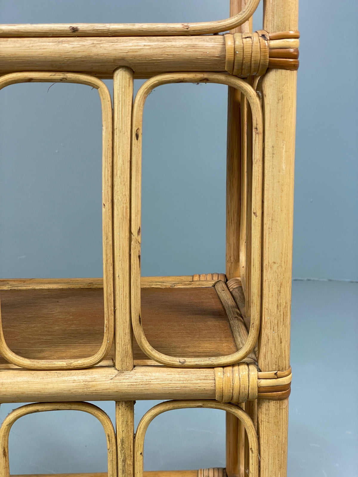 Vintage Bamboo Shelf Stand Mid Century Retro Bathroom Makeup Storage EB13121