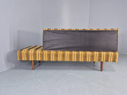 Vintage Danish Mid Century Day Bed 1960s Original Condition Retro  EB12387