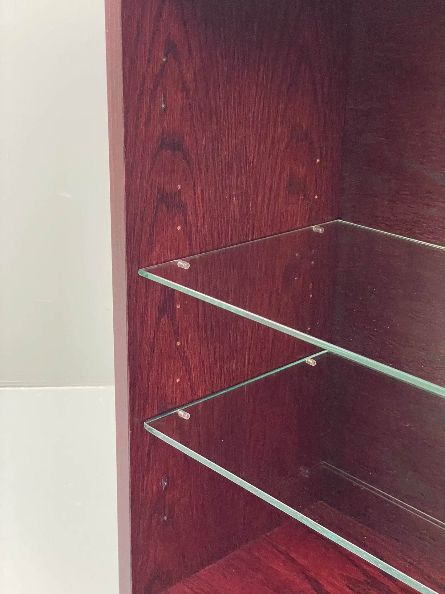 Vintage Dark Oak Bookcase Adjustable Glass Shelving By Beaver & Tapley EB112894
