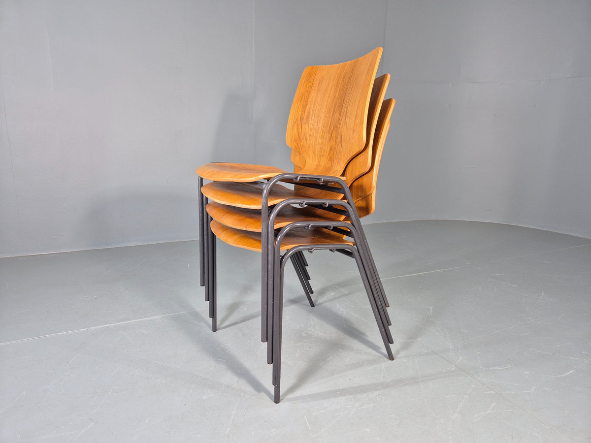 4 Vintage Stacking Chairs Industrial Danish Design Bent Ply Retro MCM EB12660