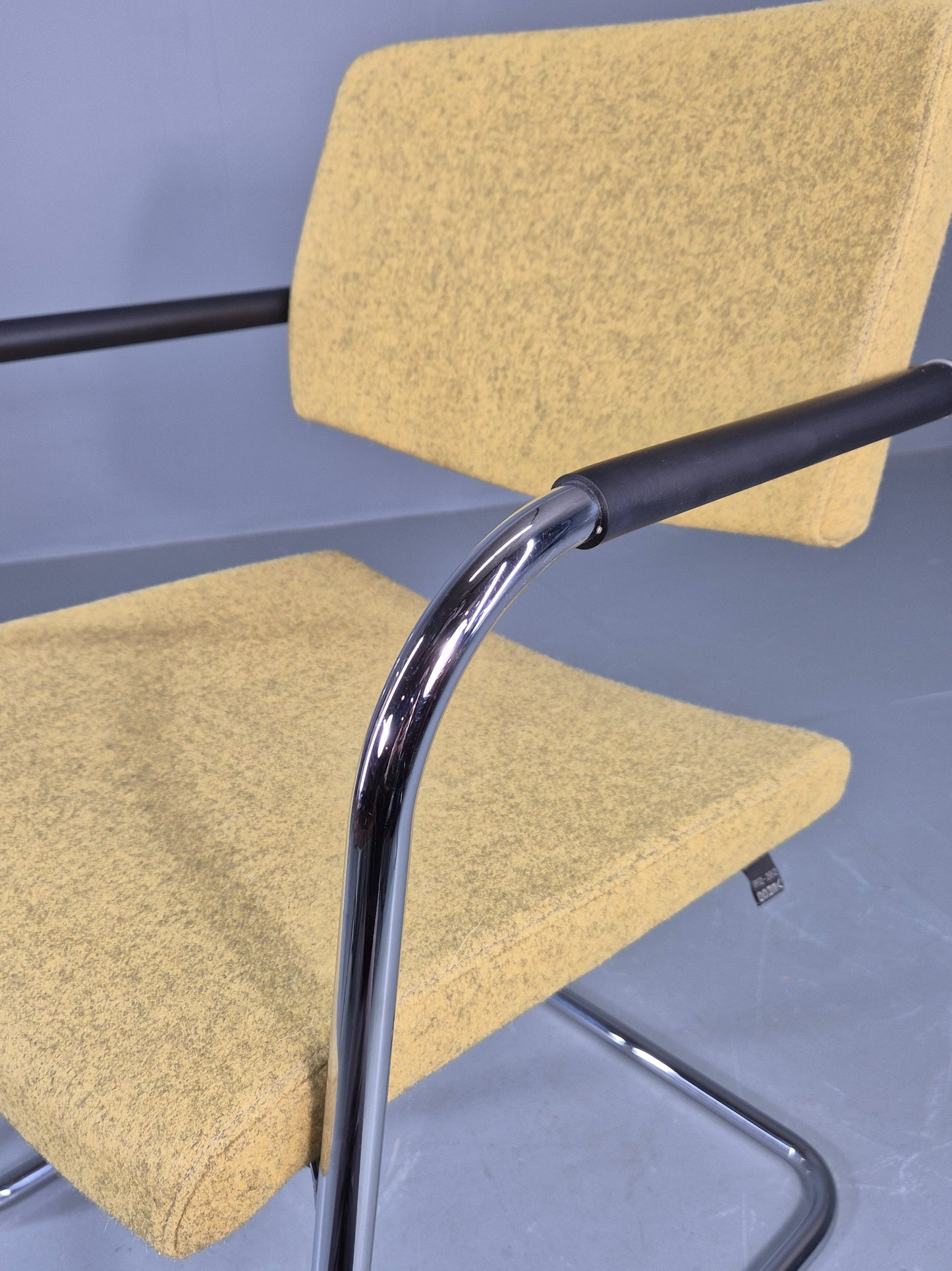 Modern Design Arm Chair Verco Brand Green Wool Chrome Frame EB12454