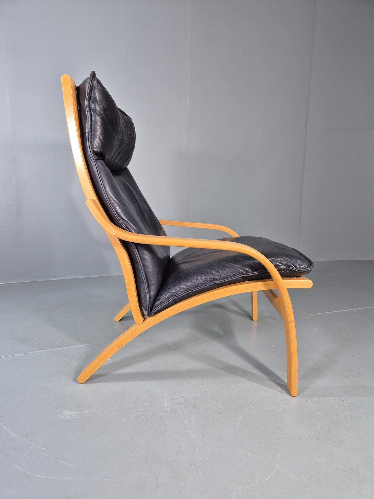Vintage Danish Lounge Chair Bent Wood Frame Black Leather Cushion 1980s EB13077