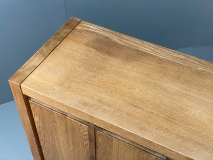 Contemporary Oak Sideboard Solid Doors Drawers Bi-fold Golden EB12287