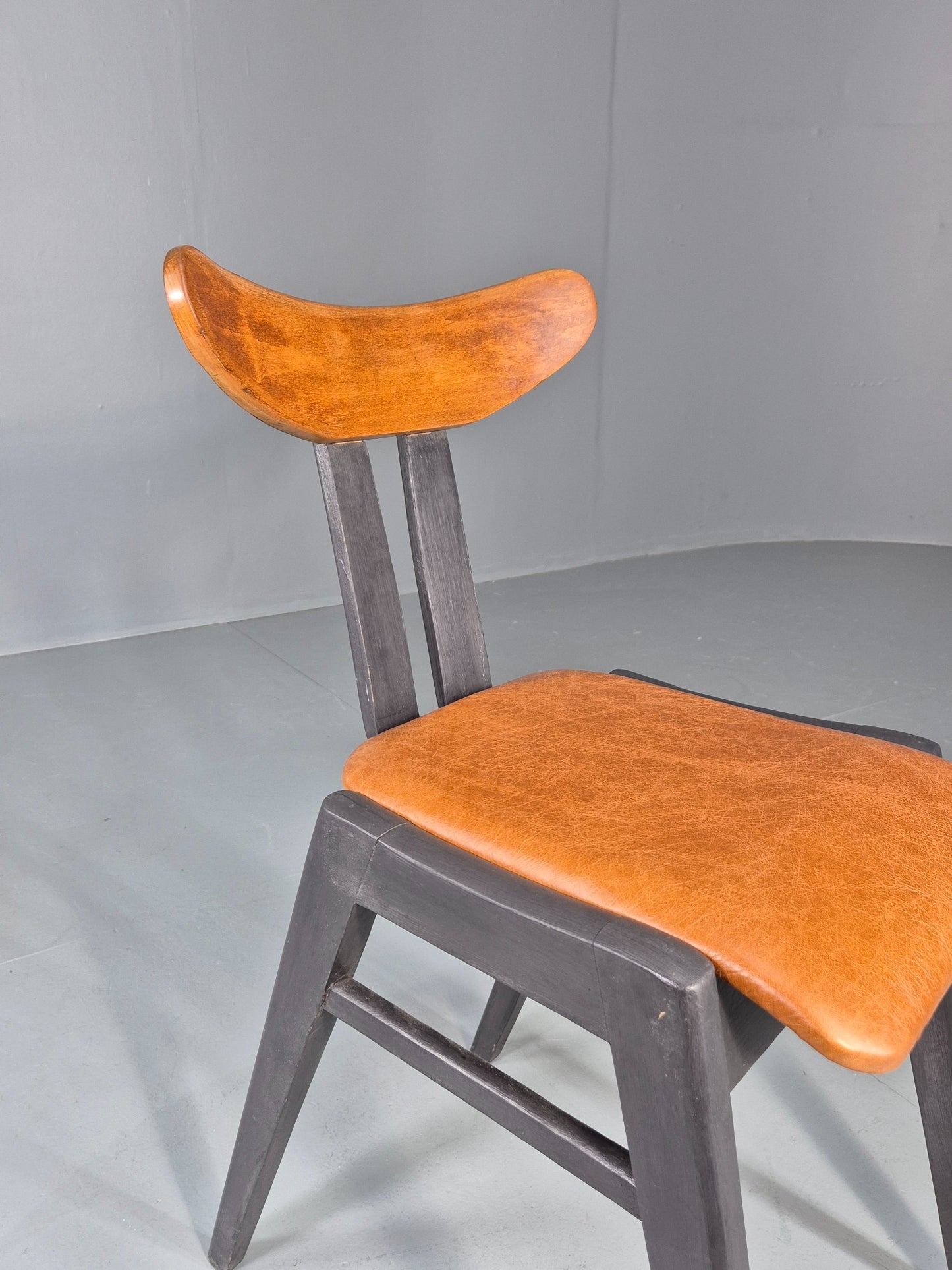 Vintage Mid Century Chair Marian Sigmund Model A587 EB12551