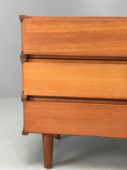 Vintage Chest of Drawers Teak Retro Mid Century White Interior EB13105