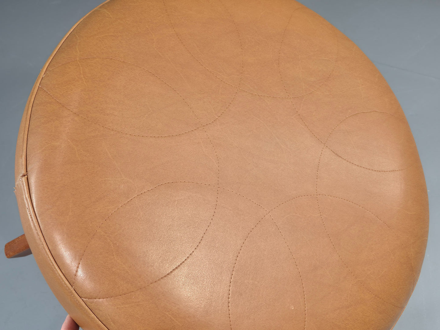 Vintage Mid Century Foot Stool Brown Vinyl Danish Teak Round Retro MCM EB12022
