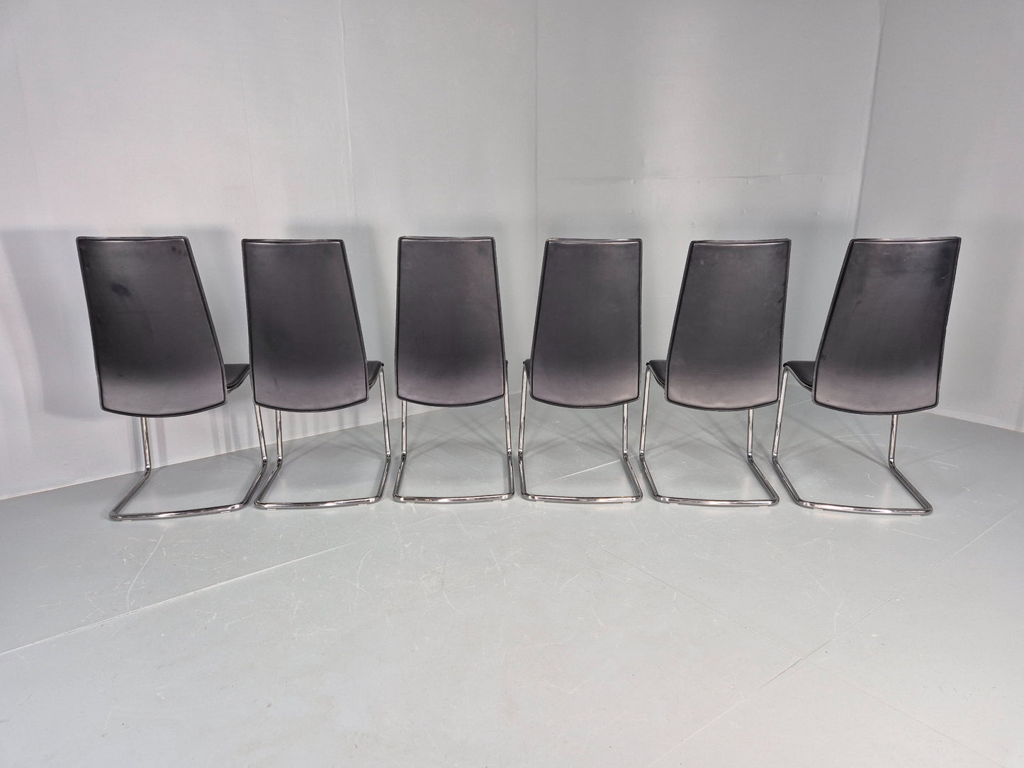 6 Vintage Calligaris Swing Chairs Black Leather and Chrome Modern Design EB12538