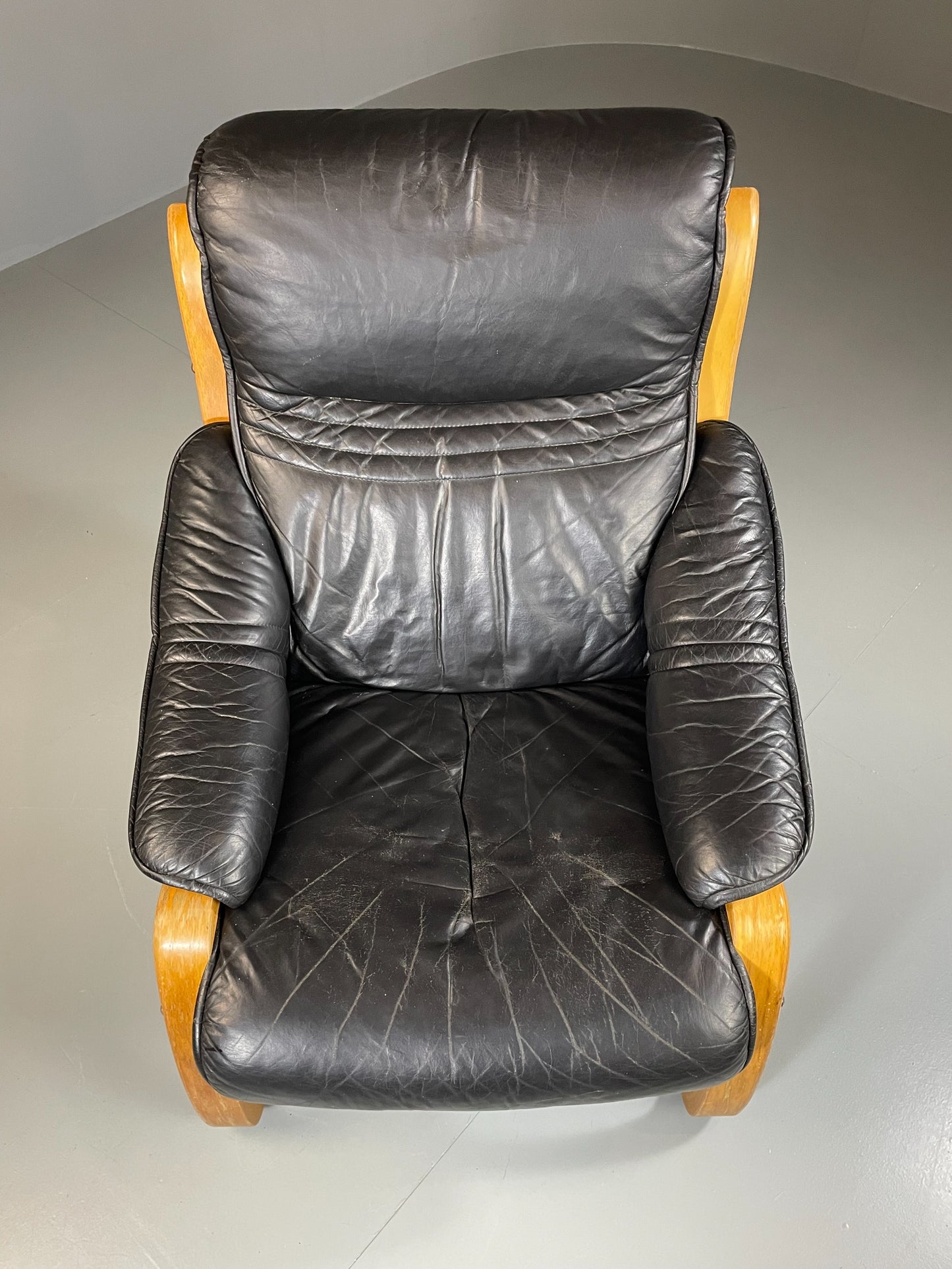Vintage 70s Retro Lounge Chair Danish Black Leather Bentwood MCM EB06223
