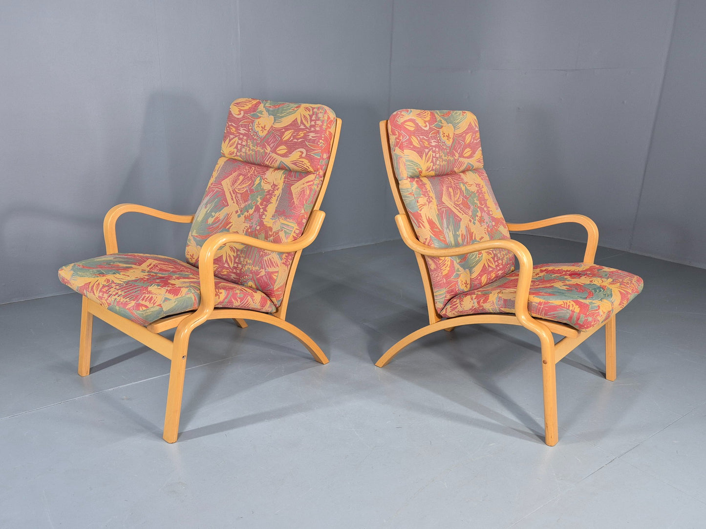 2 Vintage 1980s Lounge Chairs by Stouby Bentwood frame Retro MCM  EB12833