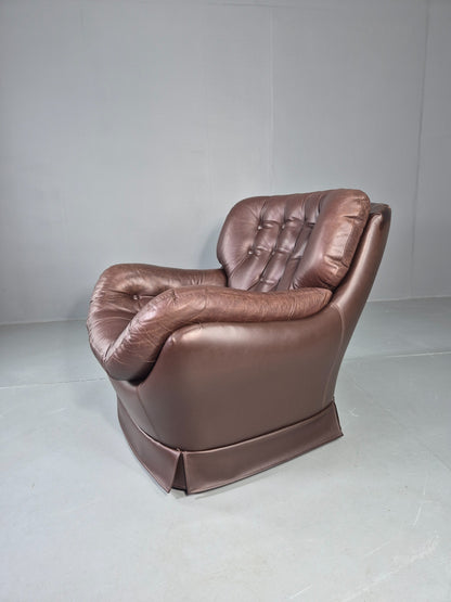 A Vintage Danish Leather and Vinyl Lounge Chair 1980s Retro MCM  EB13091