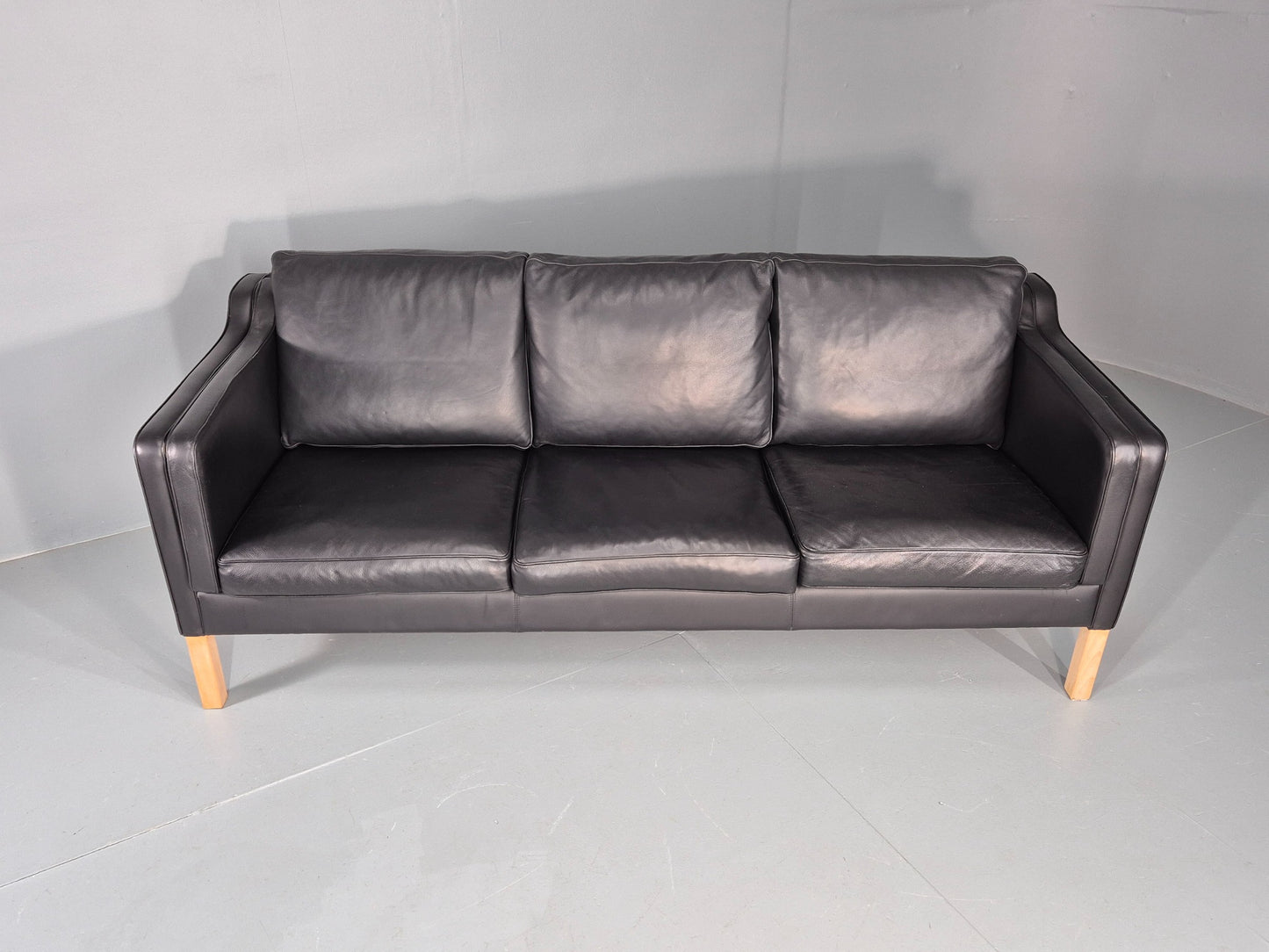 Vintage 3 Seater Sofa Danish Black Leather 1980s Retro Mid Century Style EB11938