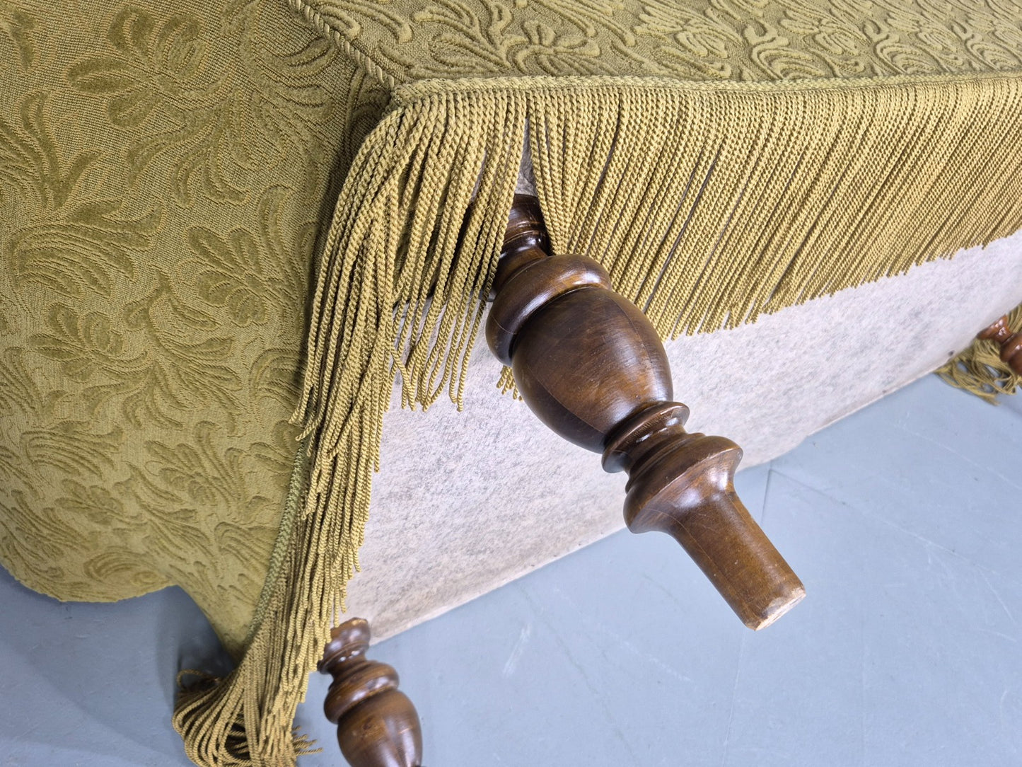 Vintage Danish Art Deco Chaise Lounge Green Moquette Tassels and Curves EB12765