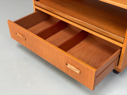Vintage Teak Media Unit G Plan 1970s Sliding Shelf TV Unit EB12069