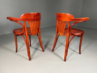 2 Thonet Style Bistro Chairs Mahogany Coloured Vintage EB06523