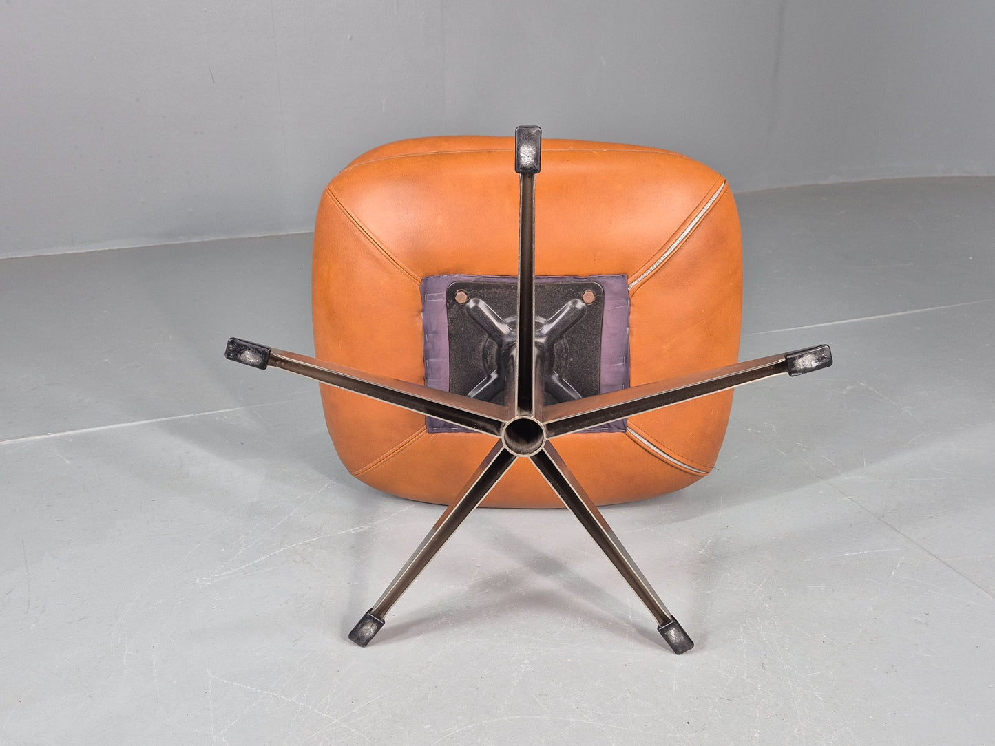 Vintage Danish Mid Century Footstool Tan Leather Swivel Base Retro 1960s EB12151