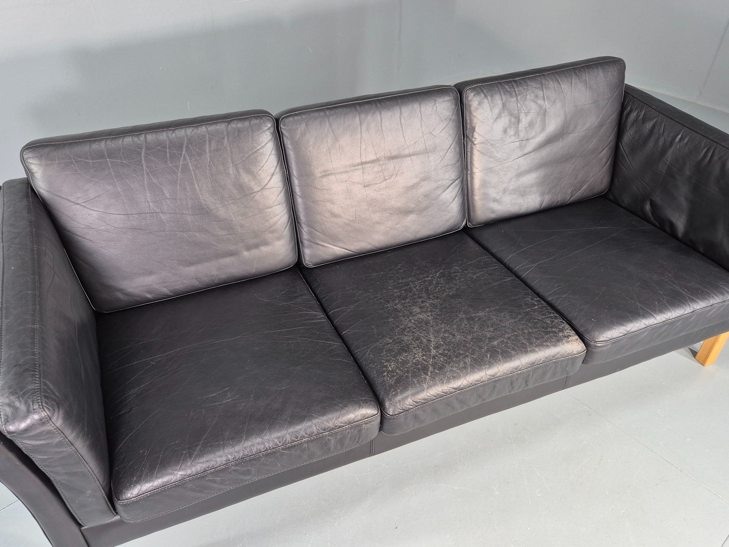 Vintage Danish 3 seater Sofa Black Leather 1980s Retro MCM EB12453