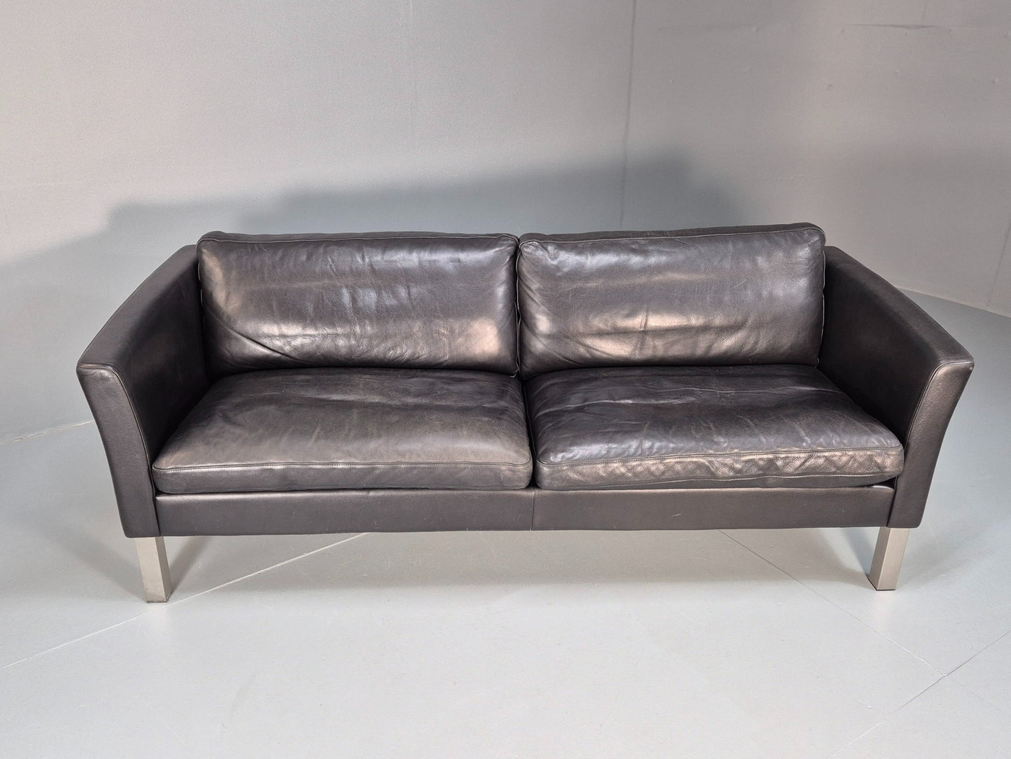 Vintage 3 Seater Stouby Sofa 1990s Black Leather Steel Legs Retro MCM  EB09079