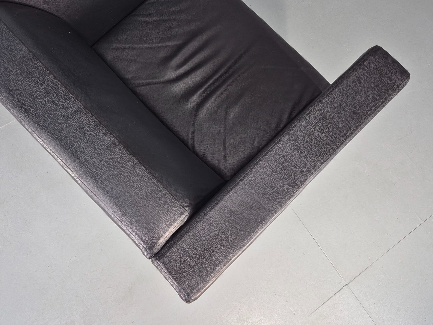 Vintage Leather Armchair Chrome Base Modern Design Orangebox Dee-01 EB12568