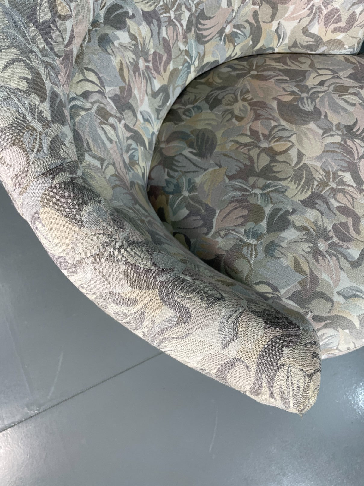 Vintage Danish 1940s Lounge Chair Tub Style Floral Fabric Antique EB06430