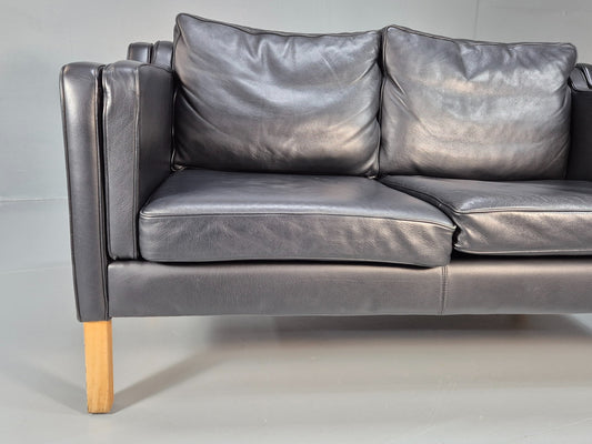 Vintage 2 Seater Sofa Black Leather 1980s Retro Mid Century Style EB08614