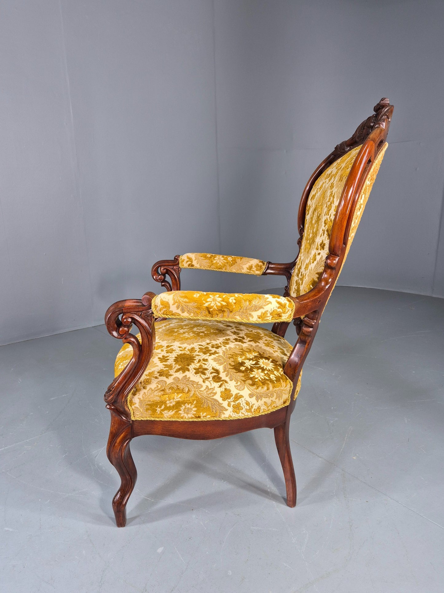 Antique Baroque Revival Arm Chair Carved Frame Gold Moquette Upholstery EB12740