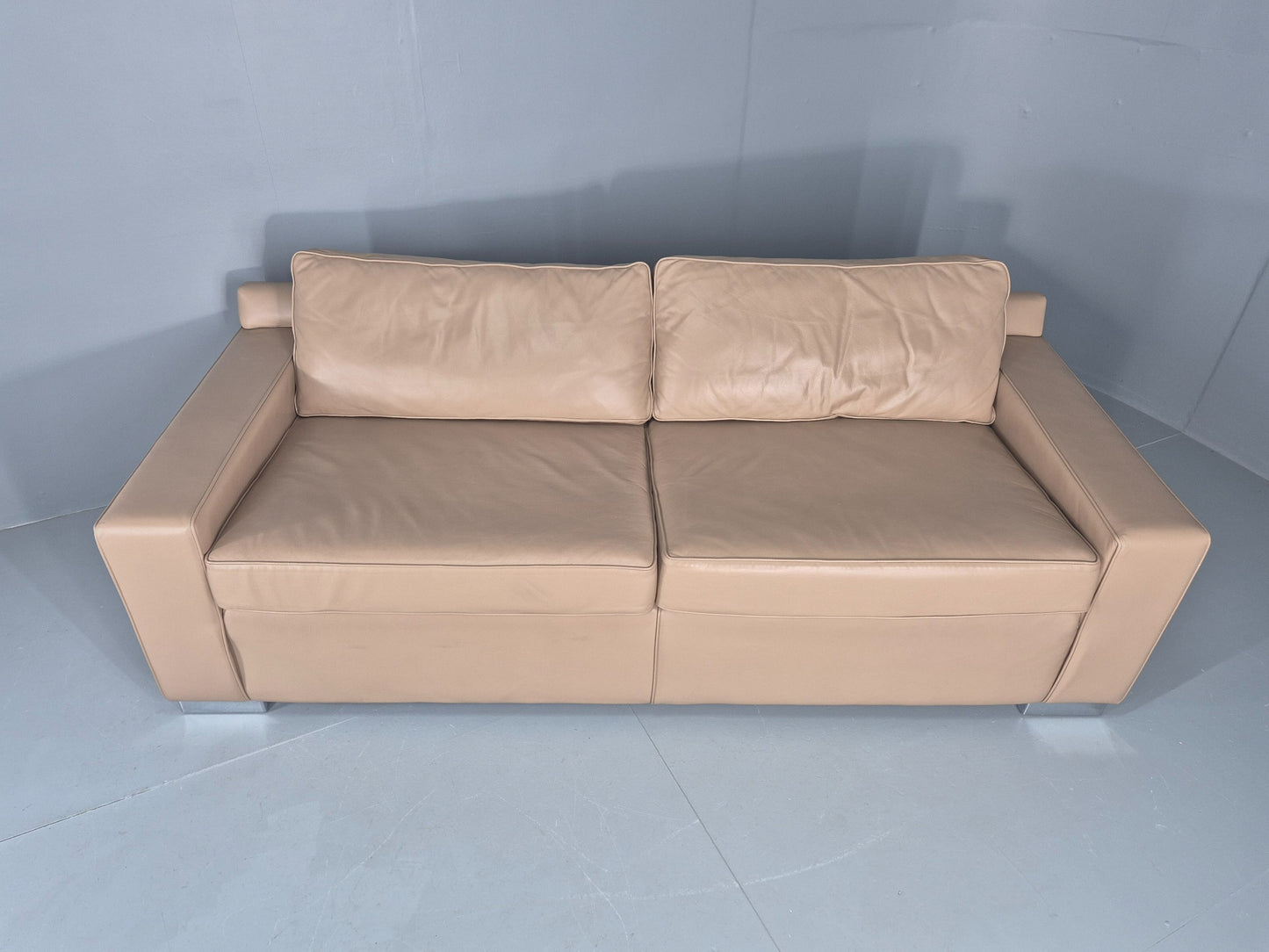 Modern Design 3 Seater Leather Sofa Moores Interiors Bespoke Quality EB11996