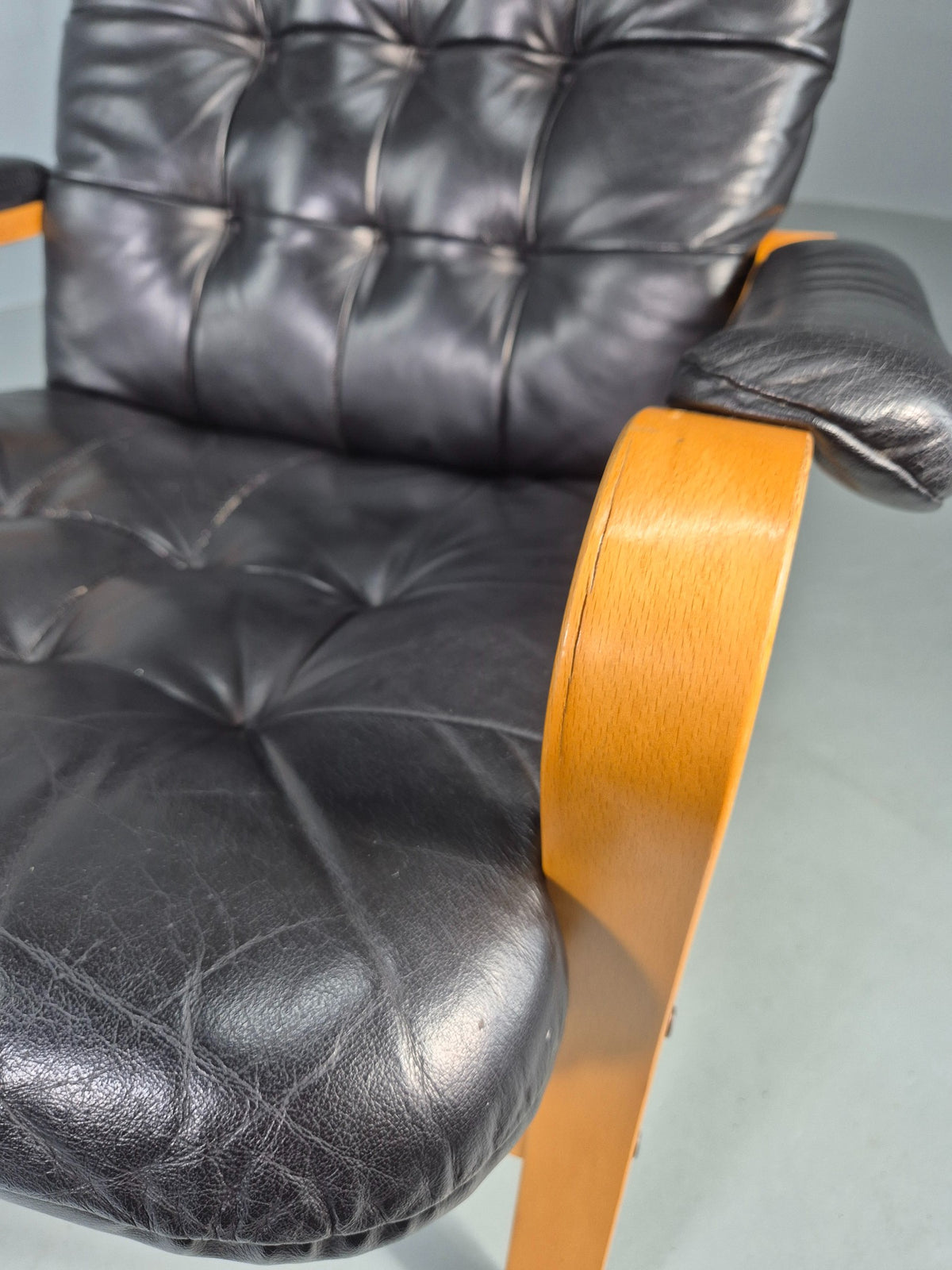 Vintage Danish Faux Leather Lounge Chair Bent Wood Frame 1980s Retro EB13074