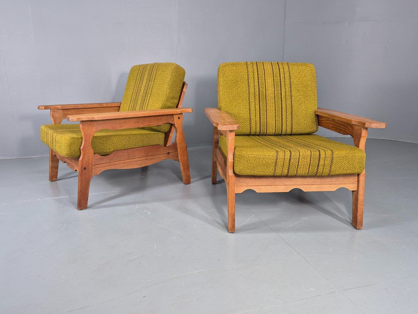 2 Vintage Lounge Chairs 1970s Danish Kjaernulf Oak Frames Green Cushions EB12780
