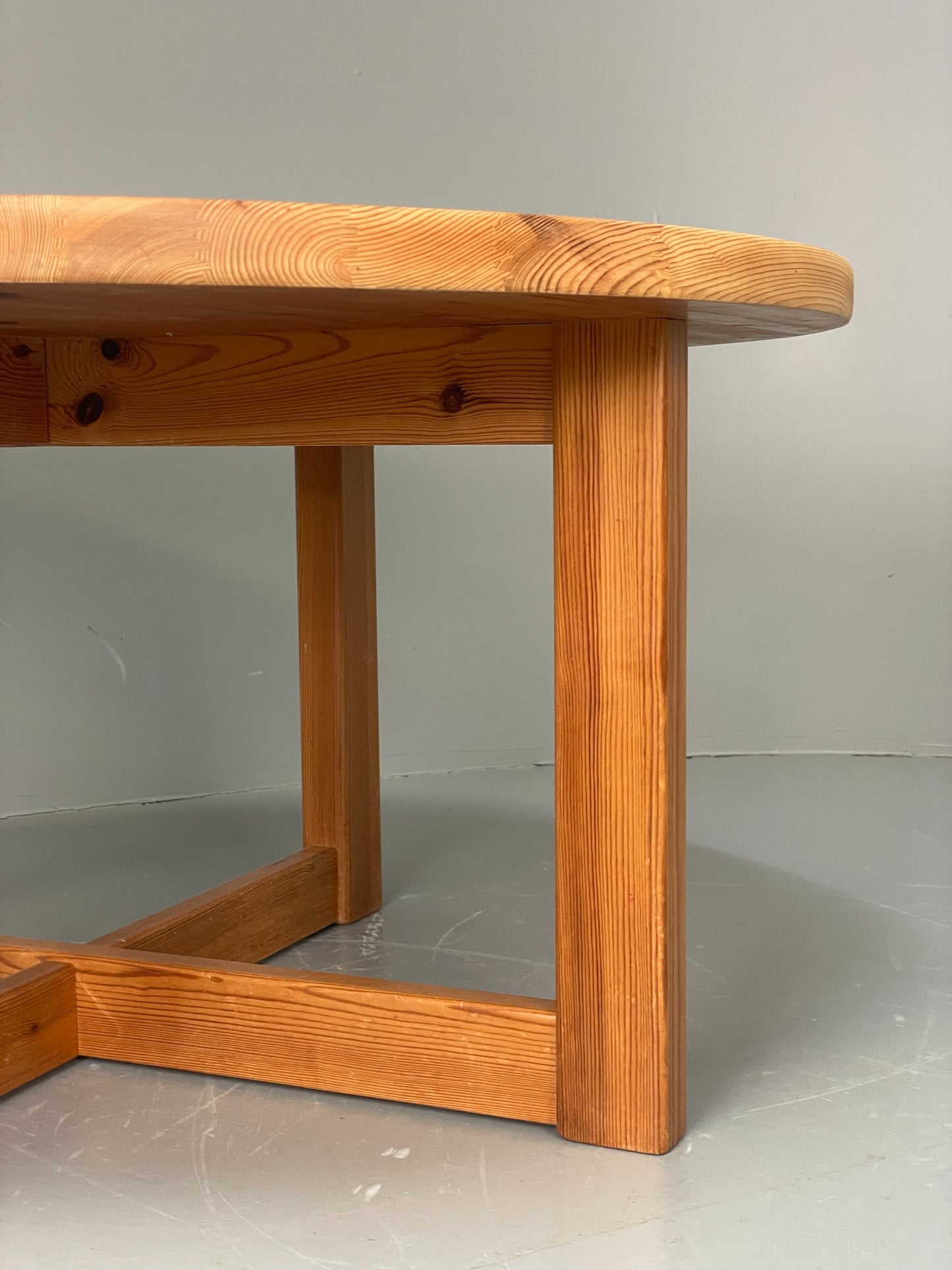 Vintage Pine Coffee Table Round Solid 1970s Wilhelmsson Style Swedish EB10823