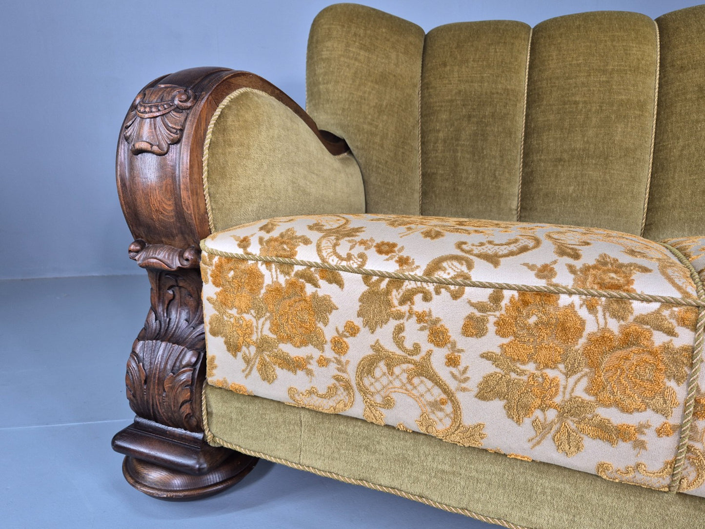 Vintage Danish 3 Seater Sofa 1940s Craved Oak Frame Shell Back Art Deco 12836