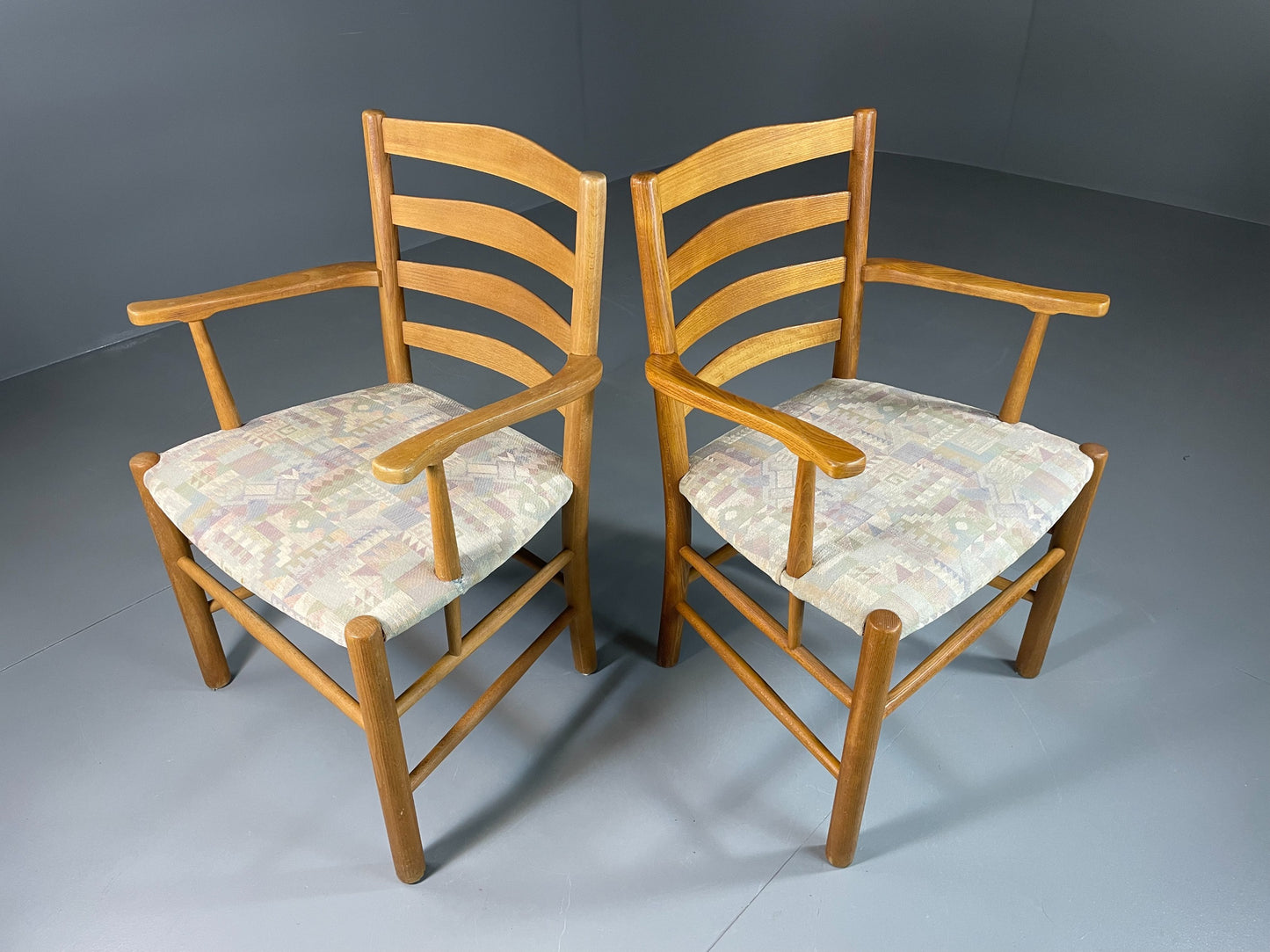 2 Vintage Kaare Klint Church Chairs Fritz Hansen 1930s Retro MCM  EB06017