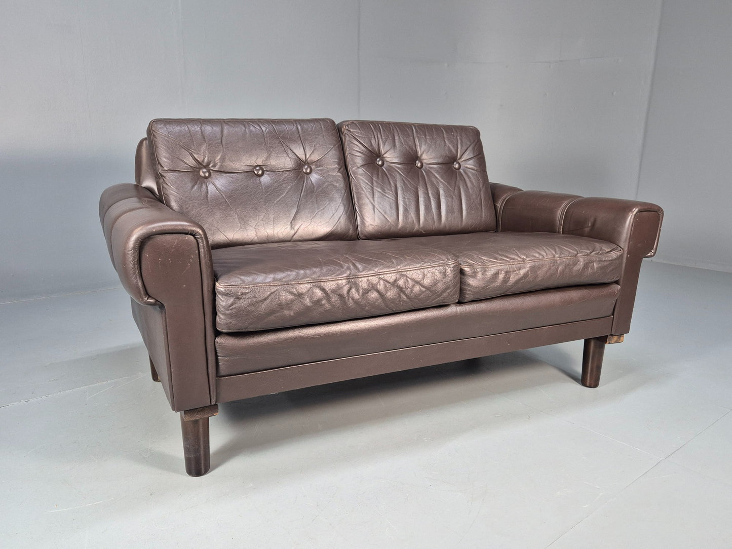 Vintage Danish 2 Seater Brown Leather 1970s Retro Danish MCM Buttoned EB09944