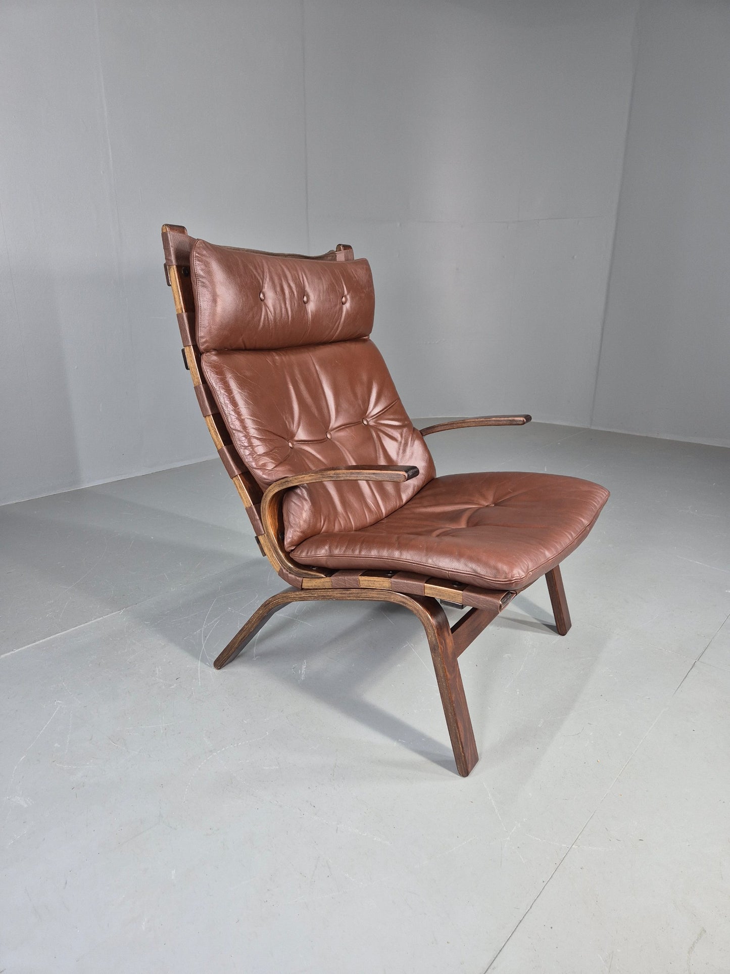 Vintage 1970s Leather Lounge Chair Farstrup Denmark Bentwood Frame Retro EB12312