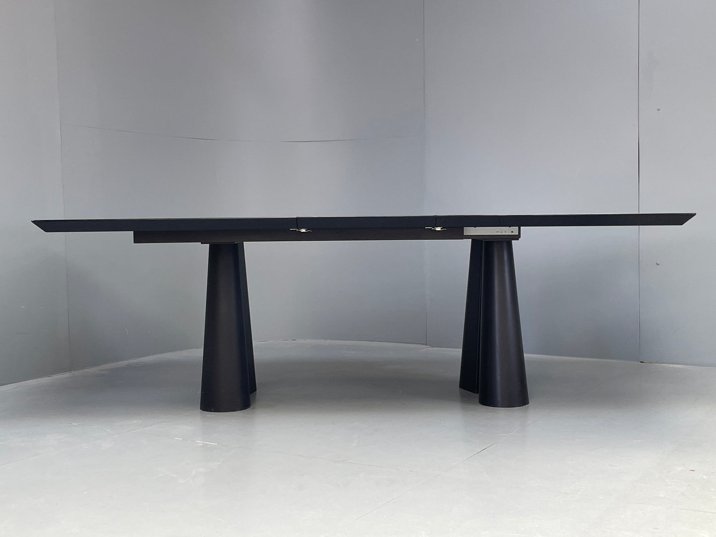 Vintage Italian Dining Table Post Modern 1970s Miniforms By Oscar Dell EB12494