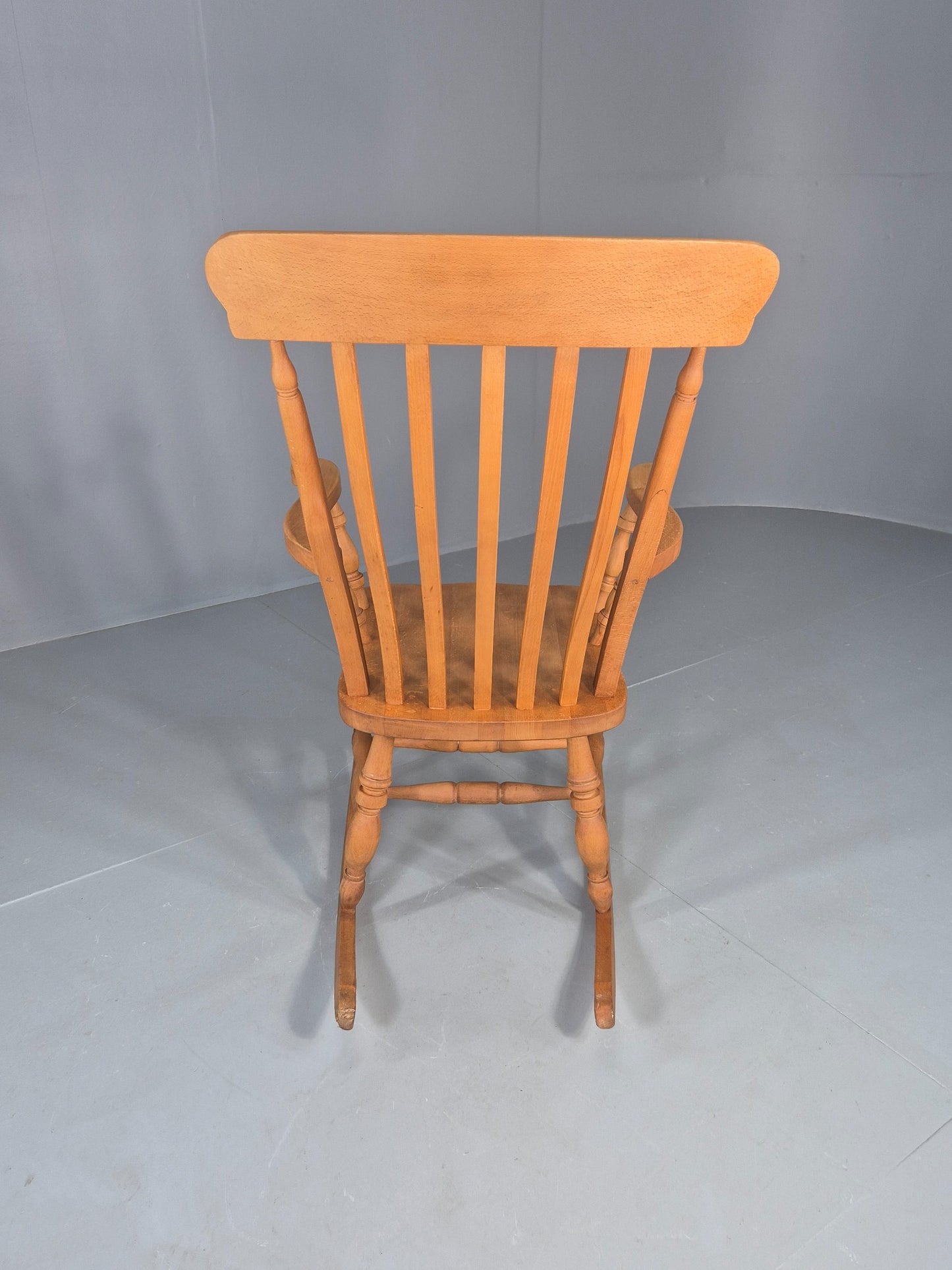 Vintage Traditional Farmhouse Rocking Chair 1970s Cottage Style Beech EB12473