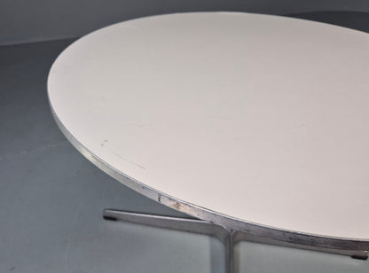 Vintage Fritz Hansen Circular Occasional Table Arne Jacobsen Design EB13003