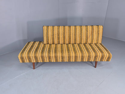 Vintage Danish Mid Century Day Bed 1960s Original Condition Retro  EB12387