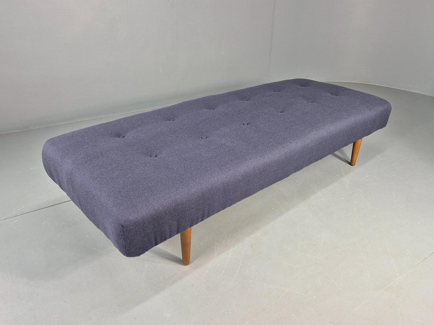 Vintage Danish Day Bed New Upholstery 1960s Retro Mid Century EB12388