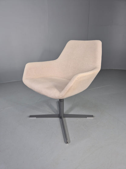 Vintage Swivel Tub Chair Hitch Mylius Modern Design Retro Cream EB12847