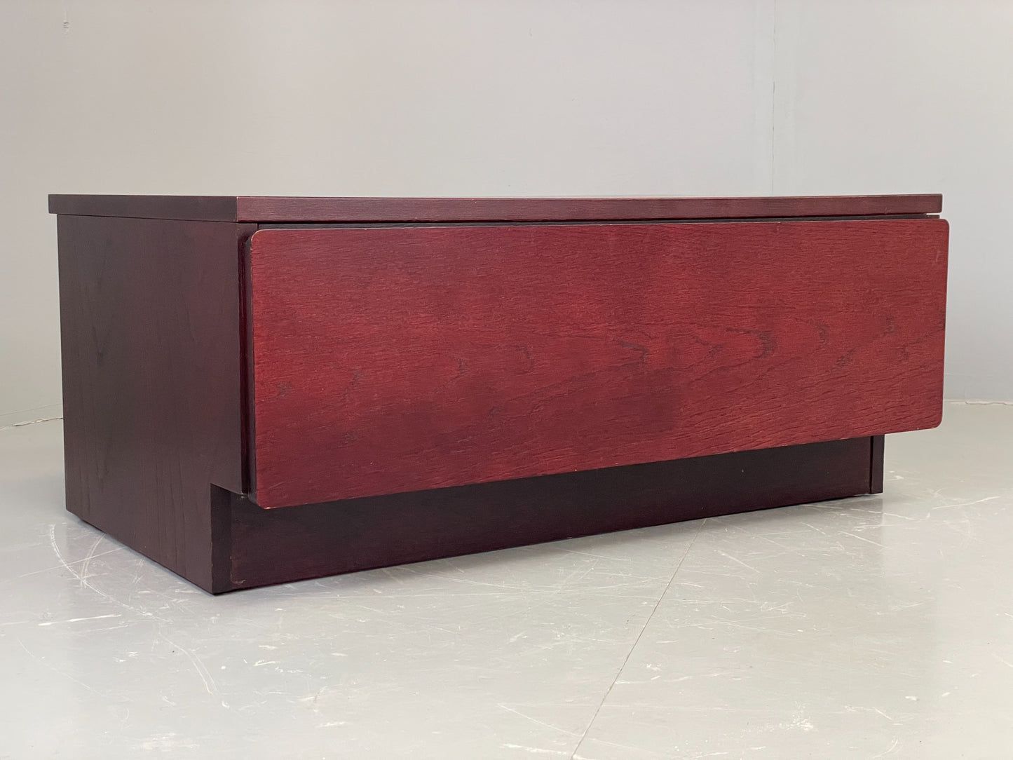 Vintage TV Unit Drawer By Beaver & Tapley Dark Red Oak 1980s EB12197