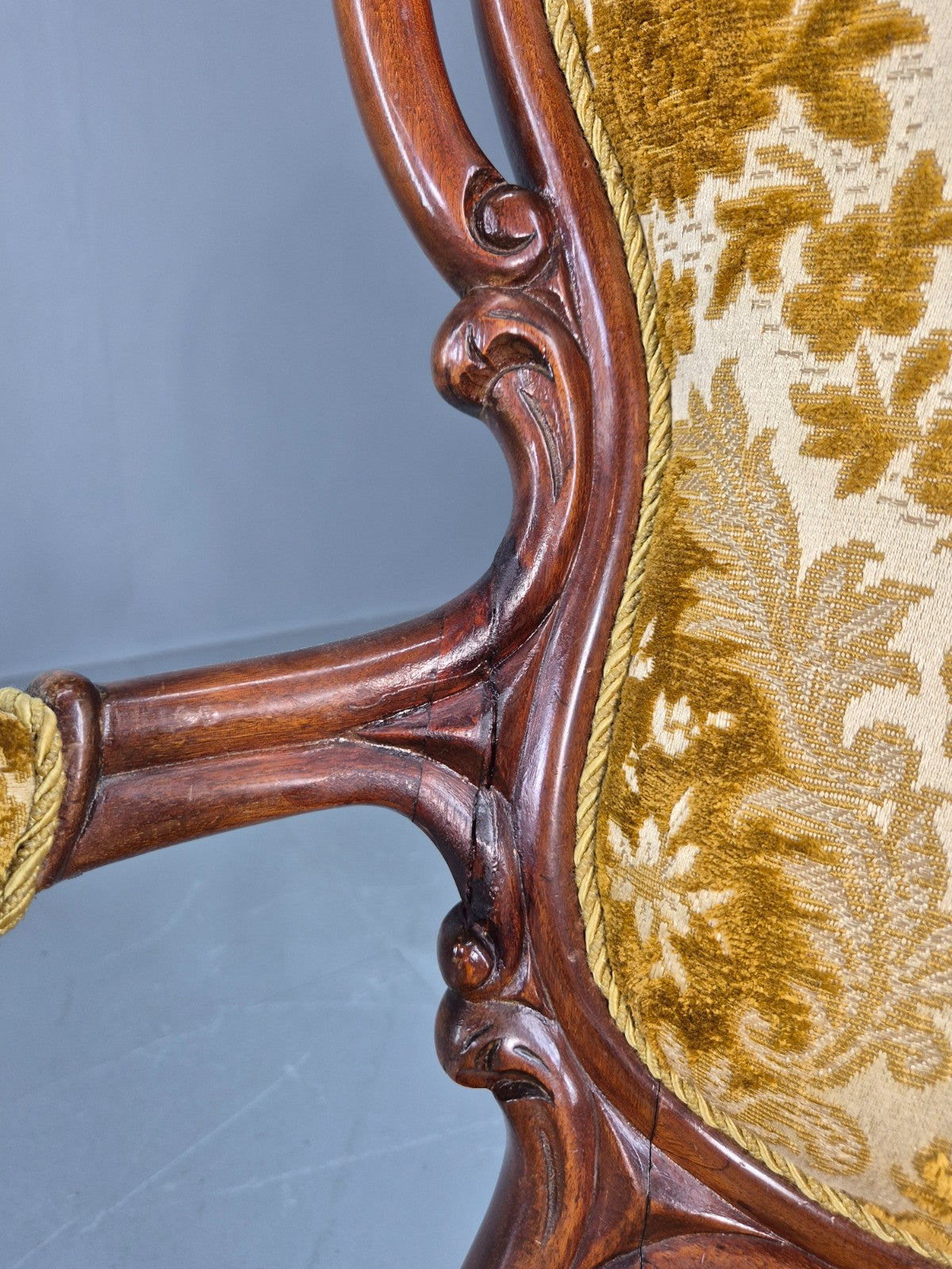 Antique Baroque Revival Arm Chair Carved Frame Gold Moquette Upholstery EB12740