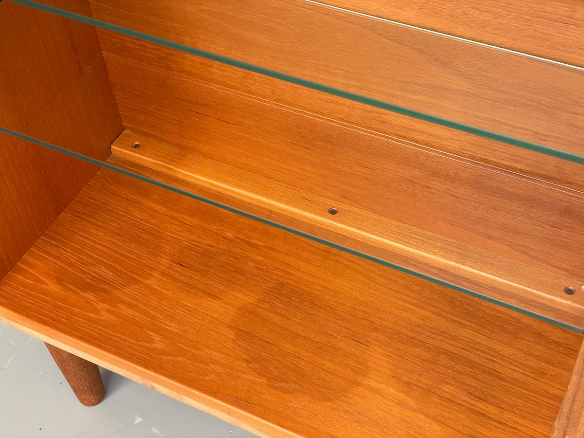 Vintage 1980s Teak Bookcase Beaver & Tapley Glass Shelves Retro Shelving EB12931