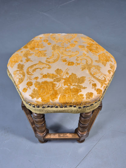 Vintage Danish Baroque Style Hexagonal Form Gold Floral Damask 1950s EB12835
