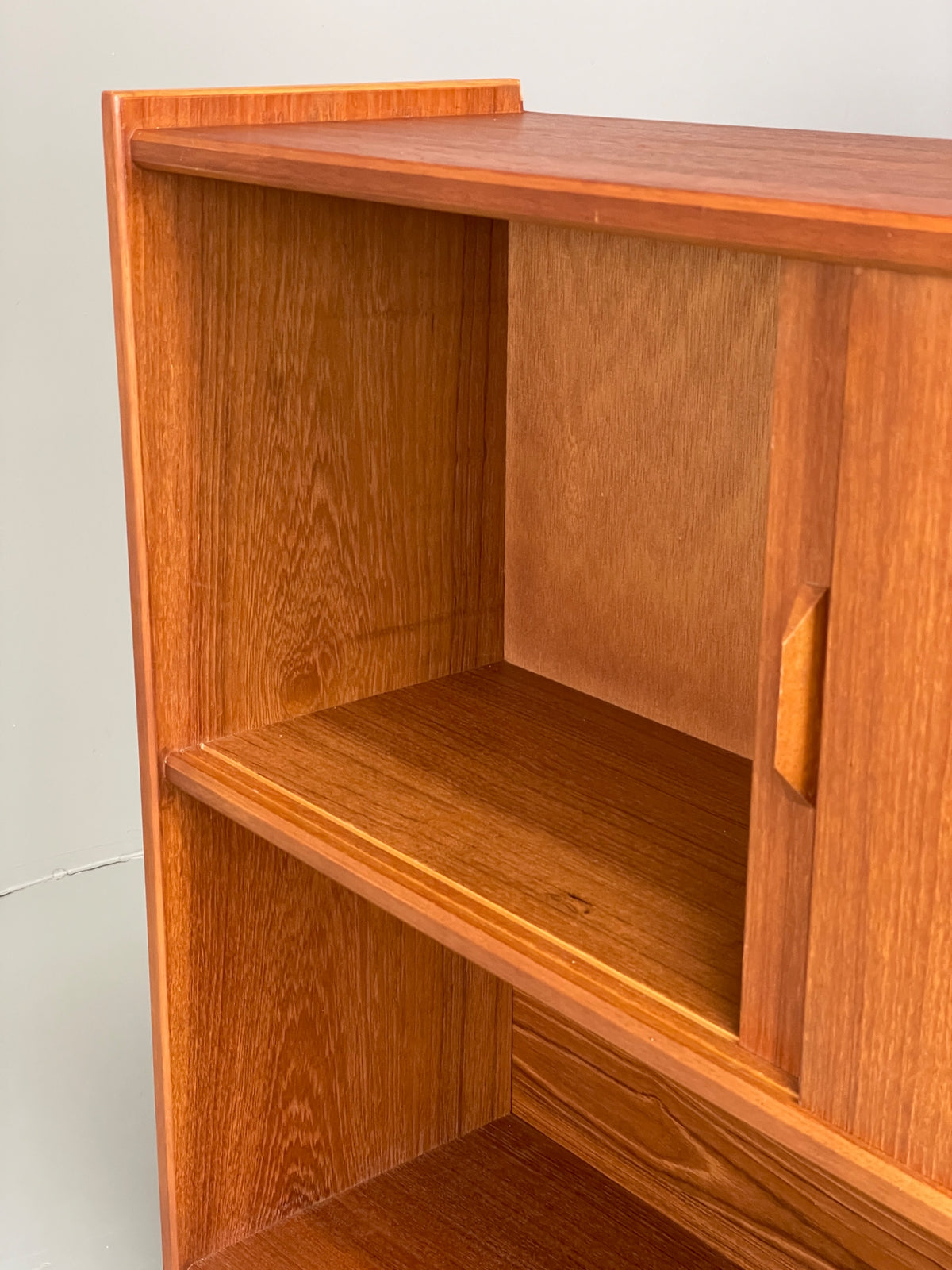 Vintage Teak Bookcase 1970s Retro Sliding Doors Gibbs Furniture Shelving EB13153