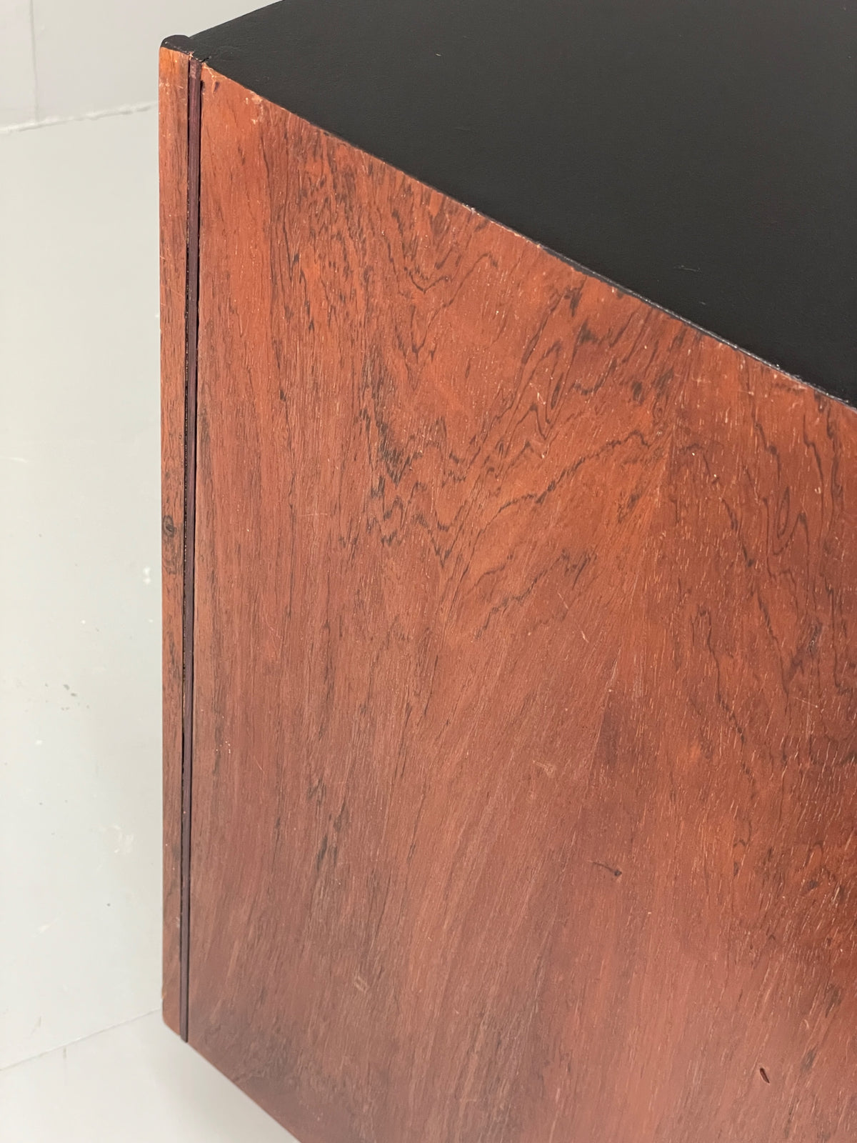 Vintage 1960s Sideboard Cabinet Danish Mid Century Darkwood Shelving EB12922