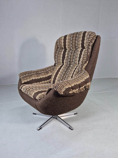 Vintage Egg Chair 1980s Retro Original Cloth Modern Design Brown Cream EB13066