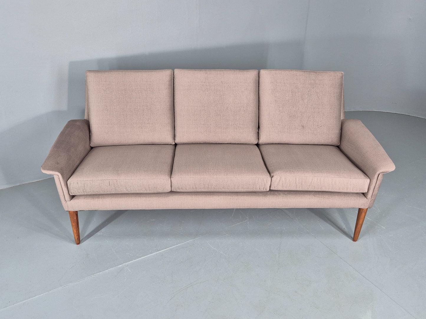 Vintage Mid Century Sofa Folke Ohlsson for Fritz Hansen New Upholstery EB12394