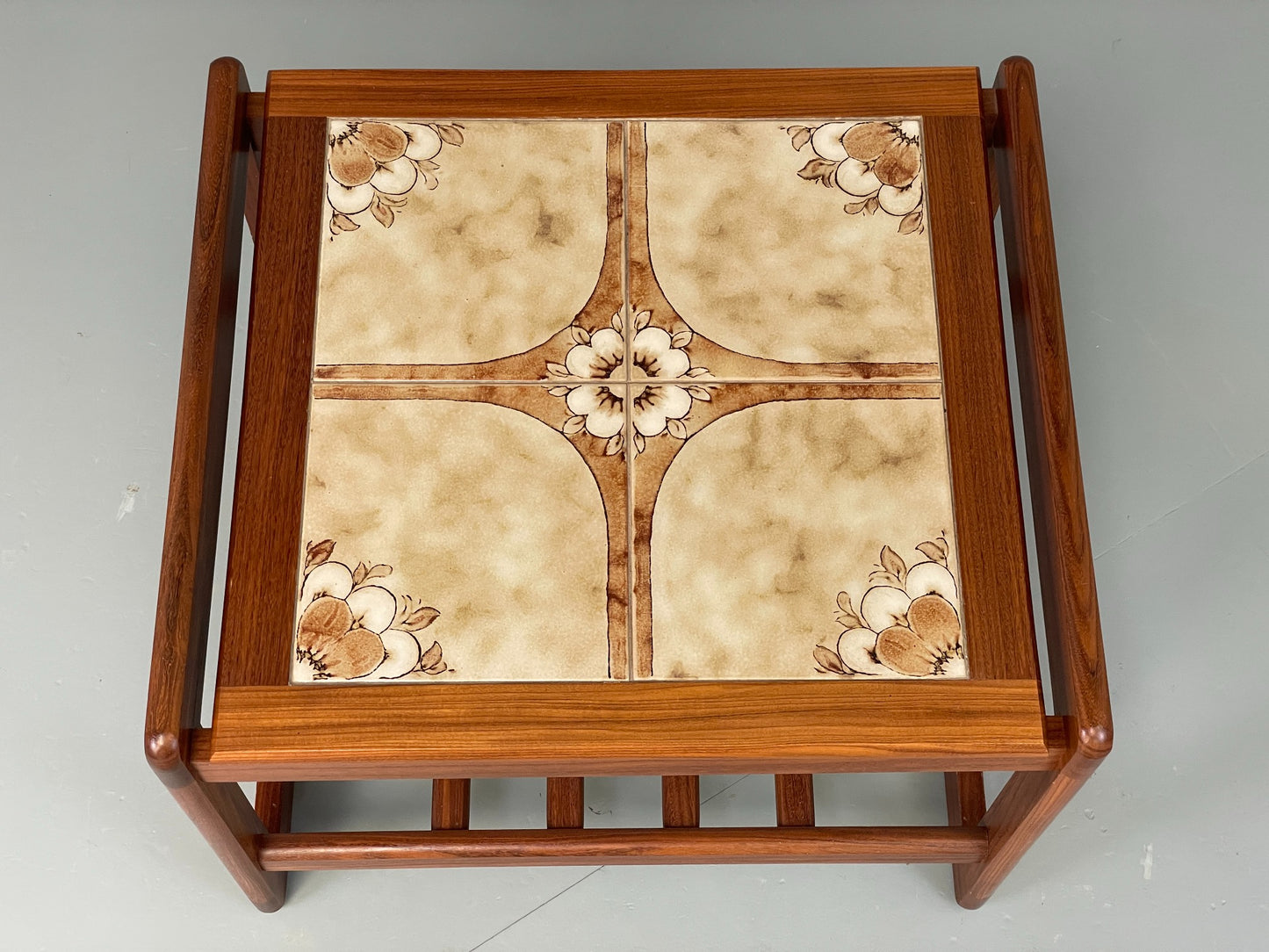 Vintage Side Table Teak Tile Topped 1970s Mid Century Retro Shelf EB12828