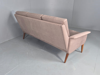 Vintage Mid Century Sofa Folke Ohlsson for Fritz Hansen New Upholstery EB12394
